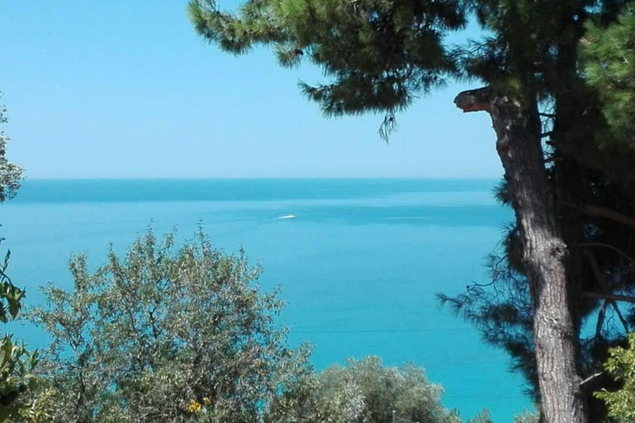 Lourdas Bay View Simotata Exterior photo